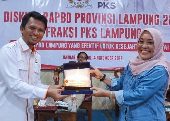 Fraksi PKS DPRD Provinsi Lampung Diskusi Panel Bahas Anggur