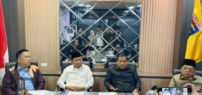 DPRD LAMPUNG